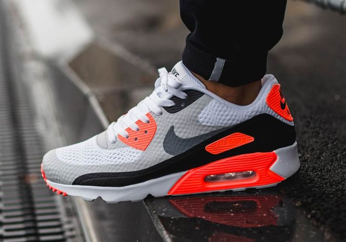 nike-air-max-90-ultra-infrared-1